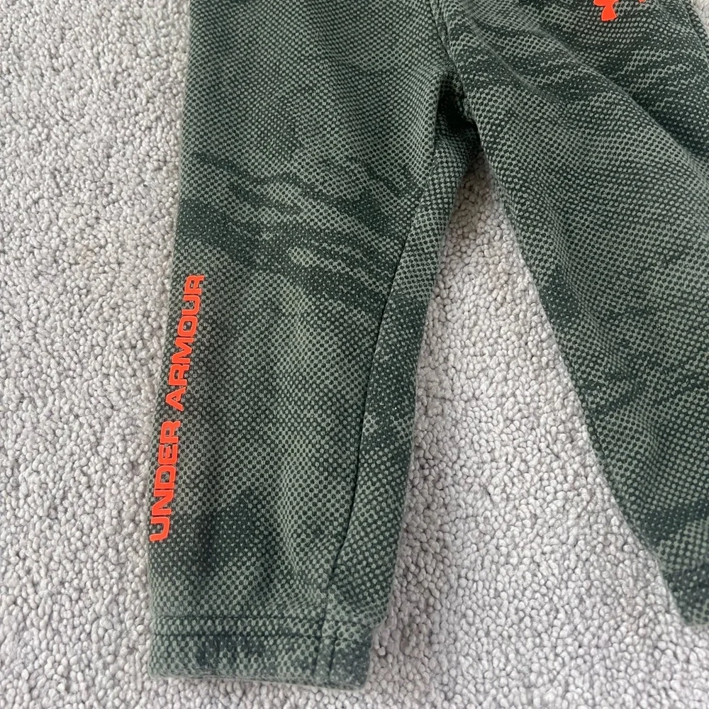Under Armour Boys Green Camo Bottoms 18 Months
